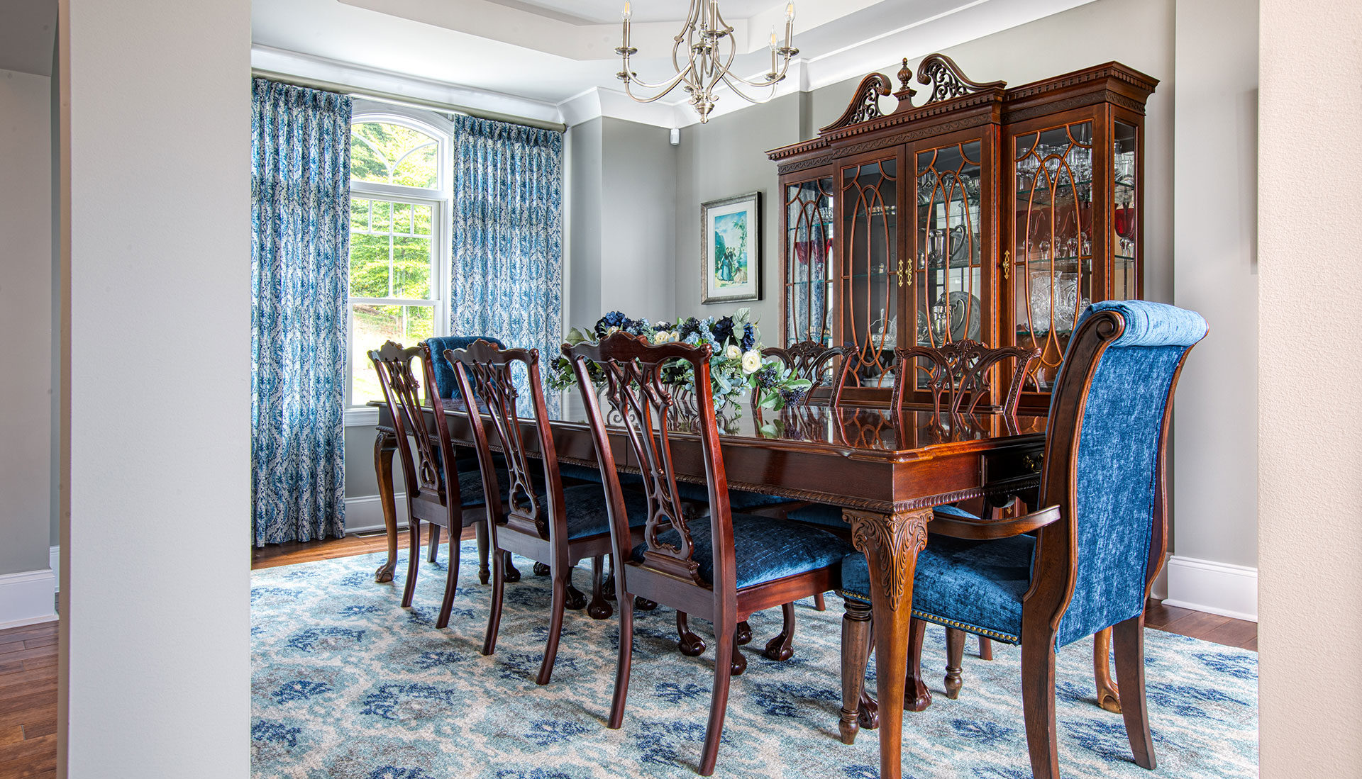 Traditional Dining Room Interior Designer Washington Township, MI
